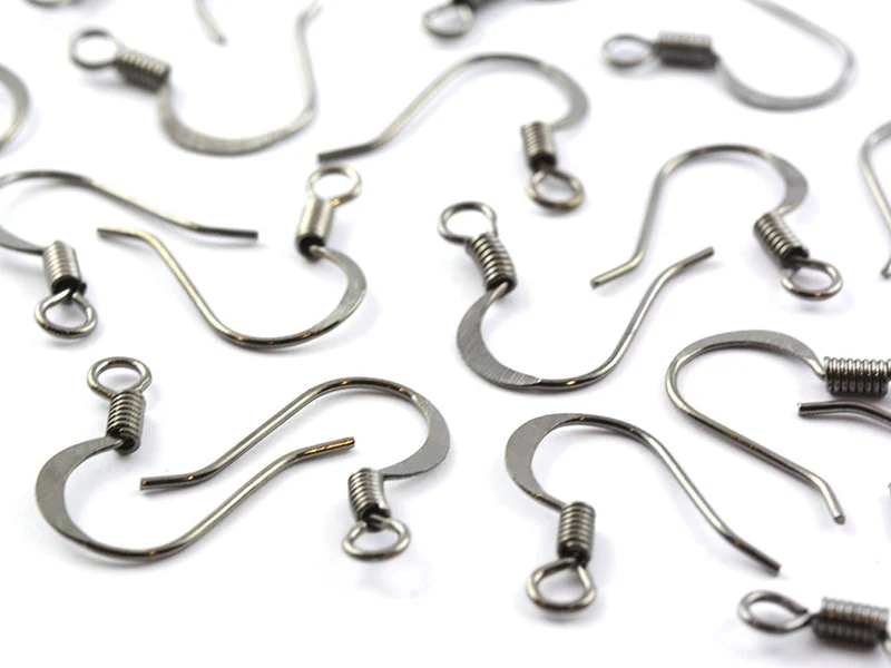 10 paires de boucles d'oreilles - crochets plats - couleur noir métallisé - Image 3