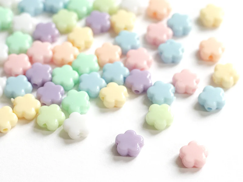 50 perles en plastique - fleurs simples pastelles - 9 mm - Image 7