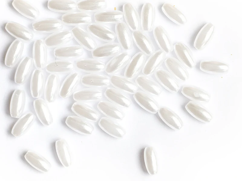50 perles en plastique - forme riz - imitation perle de culture - 8x4 mm - Image 3