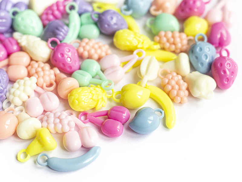 50 perles en plastique - fruits variés - pastel - Image 5