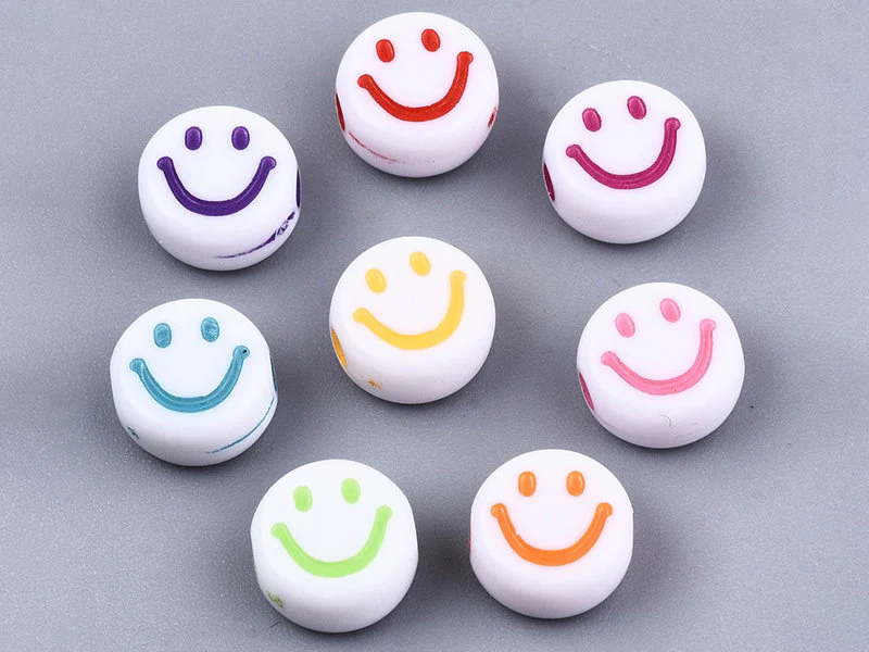 20 perles en plastique rondes symbole sourire - blanc et multicolore - 10 mm - Image 2