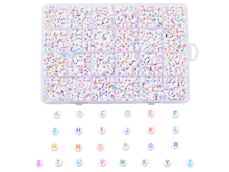 Boite de 1750 perles lettres alphabet rondes - colorées et blanches