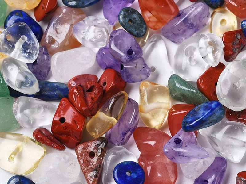 Boîte de perles de pierres précieuses mélangées - Image 2
