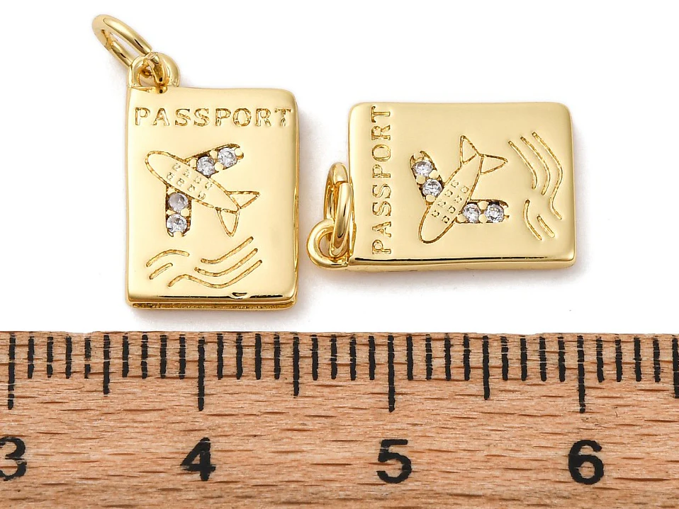 Breloque passeport strass - laiton doré à l’or fin - Image 3