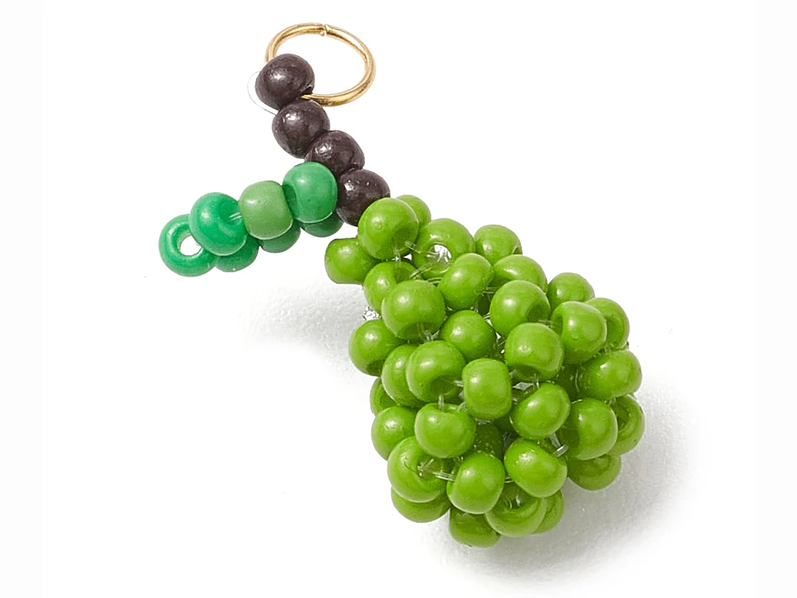Breloque poire verte en perles de verre - Image 4
