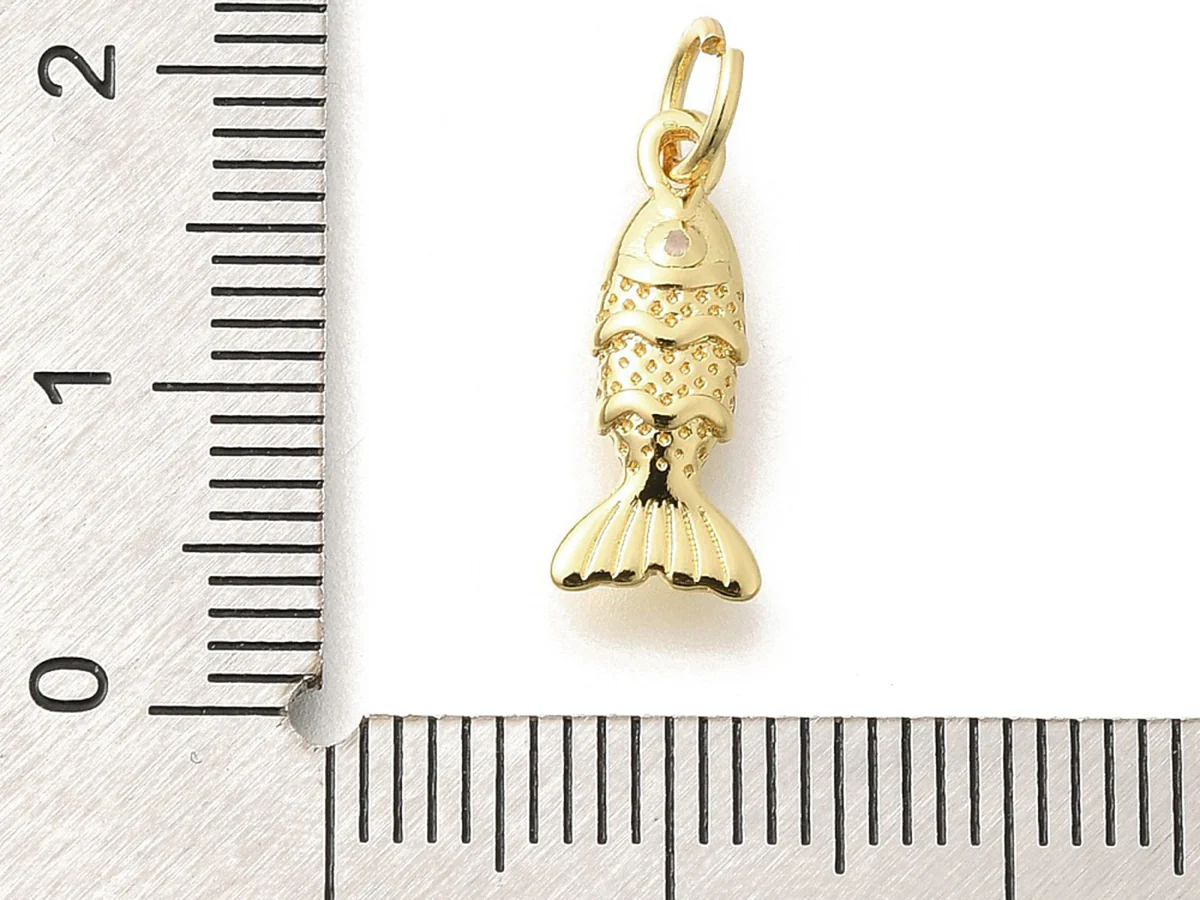 Breloque poisson pavée en laiton doré à l’or fin - Image 3