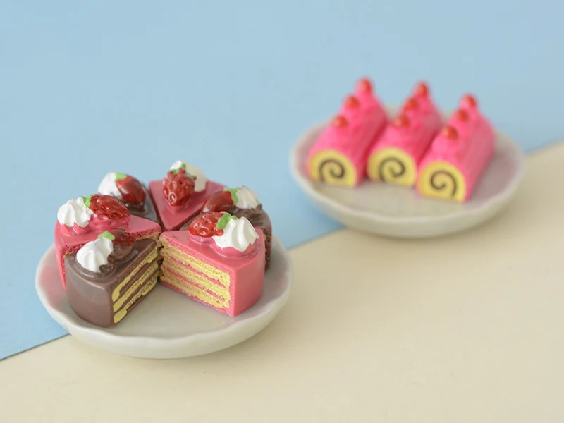 Cabochon part de gâteau à la fraise - Image 3