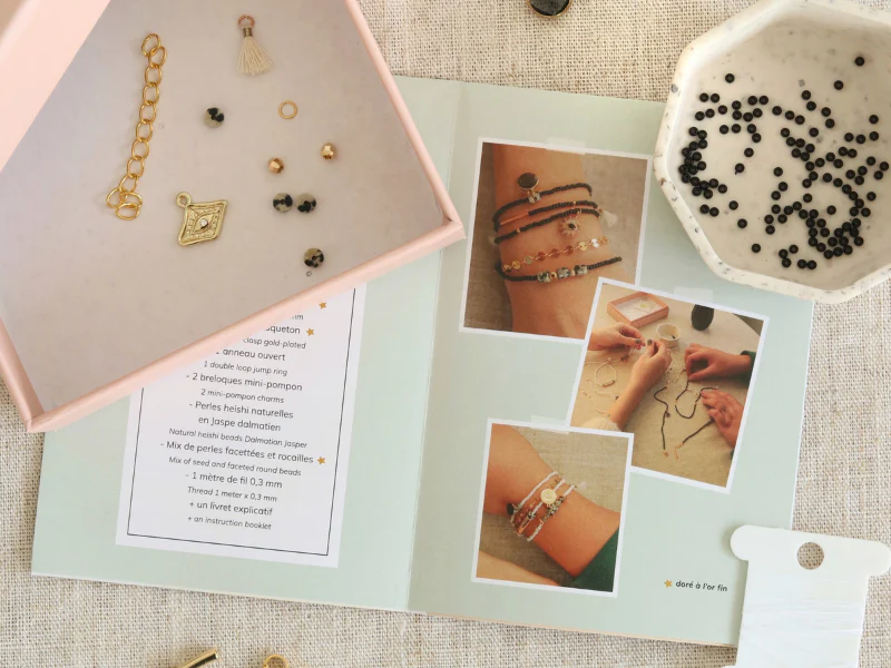 Kit DIY Bijouterie - Mon bracelet perlé multirang - Blanc - Image 7
