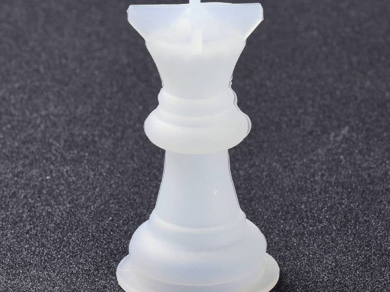 Moule en silicone - Reine - 5,8 cm - Image 2