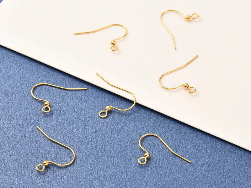 Paire de boucles d'oreilles crochet avec petite perle - doré a l'or fin 18K - 17 x 22 mm - Image 5