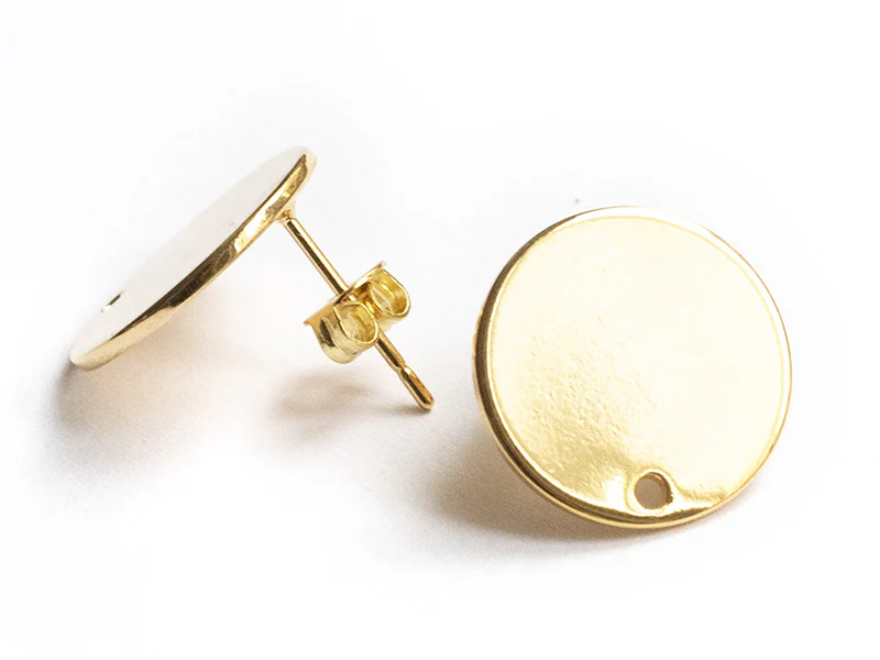 Paire de boucles d'oreilles puces 18K - doré à l'or fin - 15 mm - Image 4