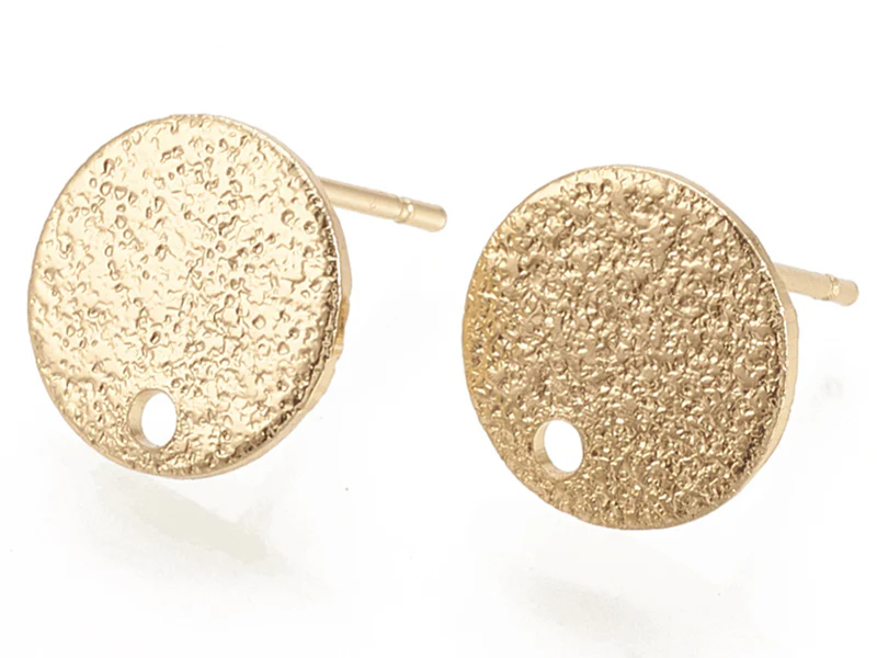 Paire de puces d'oreilles rond martelé - Doré a l'or fin 18K - 10 mm