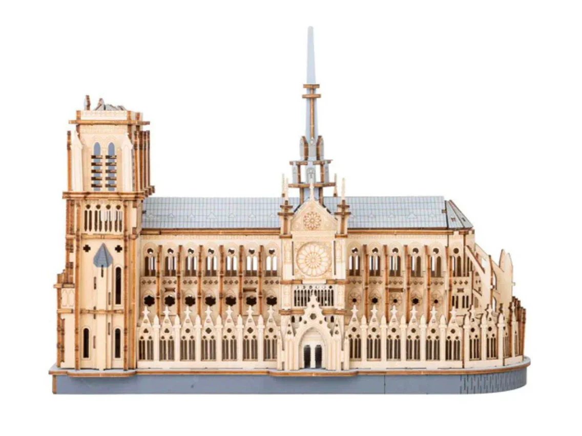 Maquette Paris Cathedral Miniature DIY - Robotime