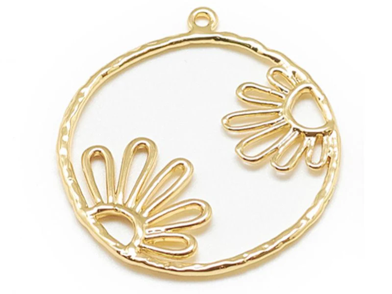 Pendentif cercle avec fleur - doré à l'or fin 18k - 27,5 mm