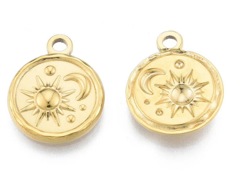 Pendentif rond soleil et lune doré à l'or fin 18K  - 19 x 15 mm - Image 2