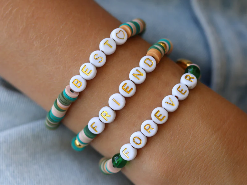 Perles lettres 3 mots pour bracelet Ă personnaliser - Best, Friend et Forever - Image 3