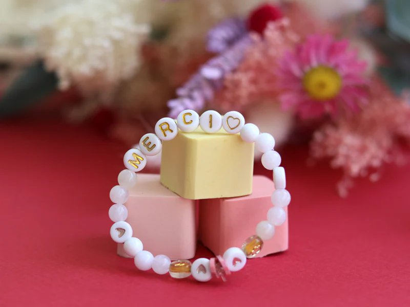 Perles lettres "Merci" pour bracelet Ă personnaliser - Image 2