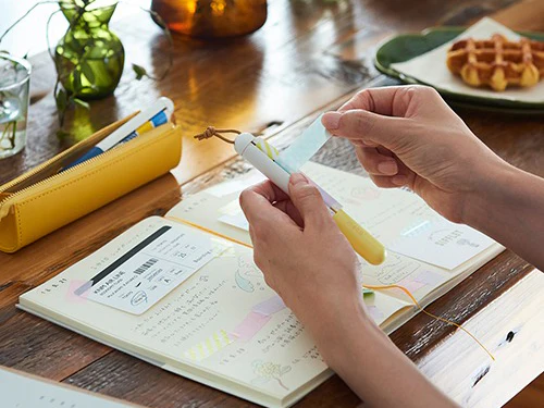 Stylo distributeur de masking tape - Kanmido Mako jaune pastel - Image 9