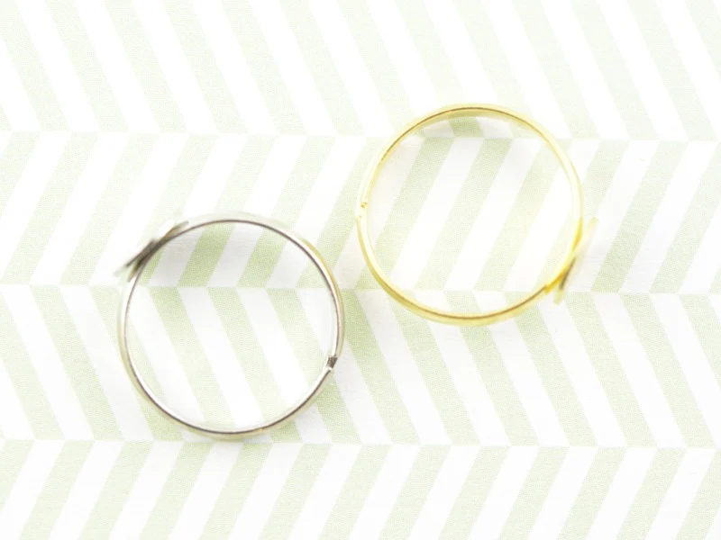 Support de bague - couleur argenté - Image 2